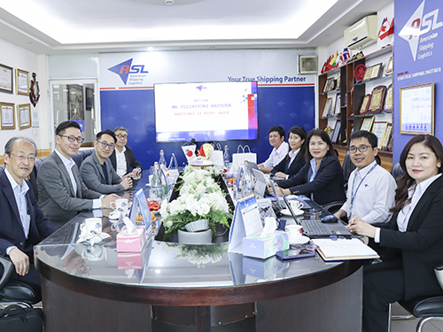 STRENTHENING COOPERATION ON COLD CHAIN LOGISTICS AND EXPANDING INVESTMENT ON WAREHOUSE DISTRIBUTION SERVICE